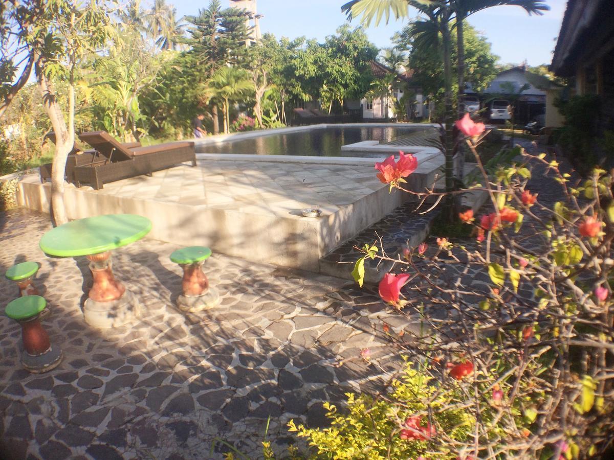 Taman Lily'S Hotel Lovina  Luaran gambar